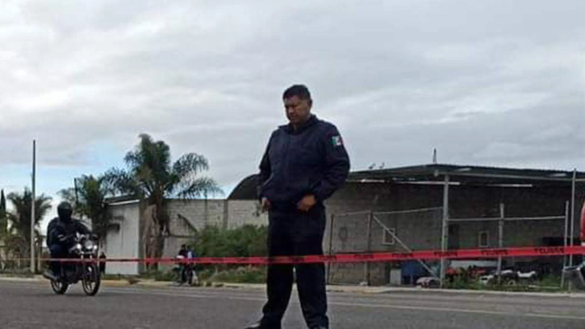 Un hombre perdió la vida al ser arrollado por un vehículo sobre la carretera Puebla-Amozoc